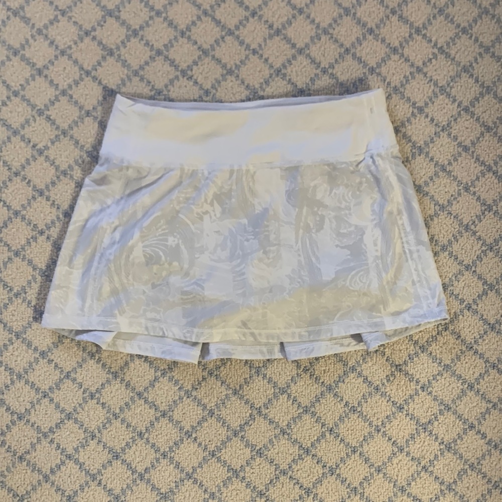 Lululemon mini skirt